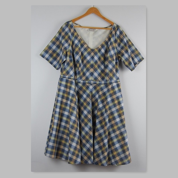 eshakti Dresses & Skirts - Eshakti 50's retro fit flare plaid dress 3X/24W